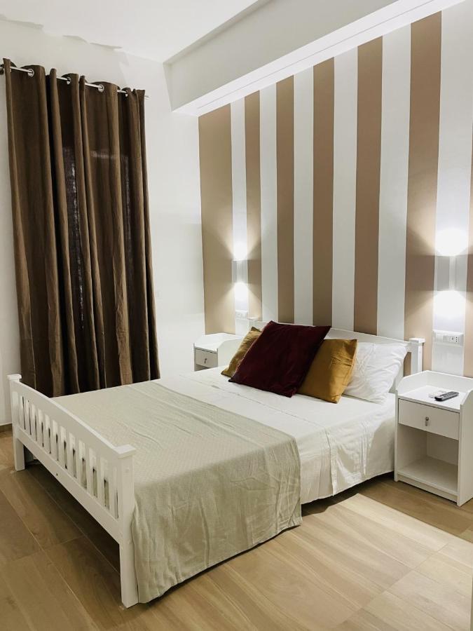La Titina Sella Hotel Bari Luaran gambar