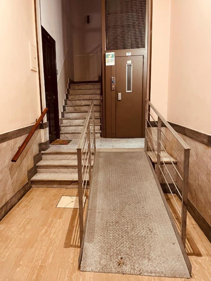 La Titina Sella Hotel Bari Luaran gambar